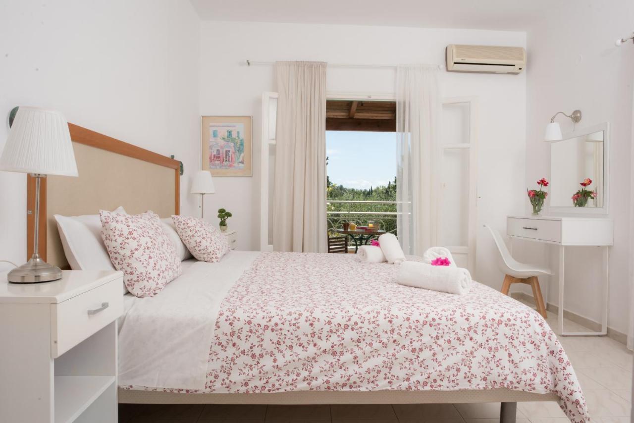 Averto Corfu Apartments Dassia  Exterior foto